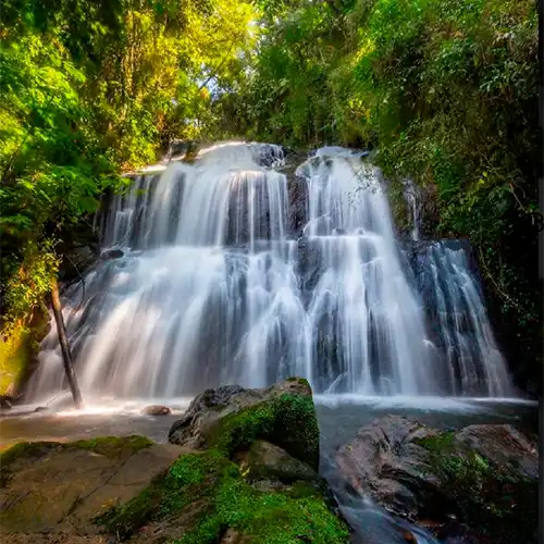 Cachoeira em Pousada